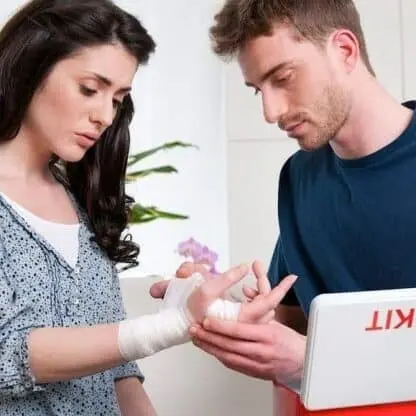 first-aid-e1574698730800 - Natural Touch Training™ - Premier Training & Accreditation in Massage, Beauty, Wellbeing and Personal Development in the UK