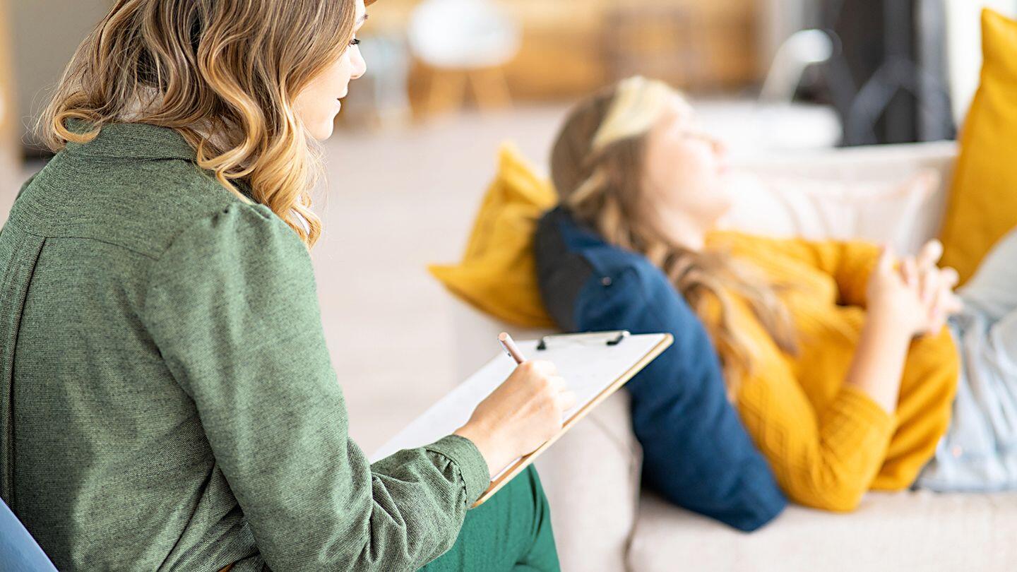 Healthy-hypno - Natural Touch Training™ - Premier Training & Accreditation in Massage, Beauty, Wellbeing and Personal Development in the UK