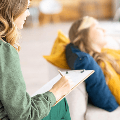 hypnocourse3-e1743234717415 - Natural Touch Training™ - Premier Training & Accreditation in Massage, Beauty, Wellbeing and Personal Development in the UK
