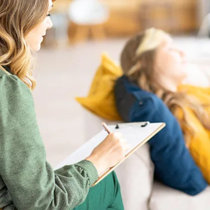 hypnocourse3-e1743234717415 - Natural Touch Training™ - Premier Training & Accreditation in Massage, Beauty, Wellbeing and Personal Development in the UK